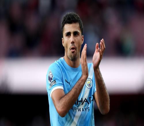 瓜帅：我不知道罗德里会缺席多久，今晚或明天他将接受检查