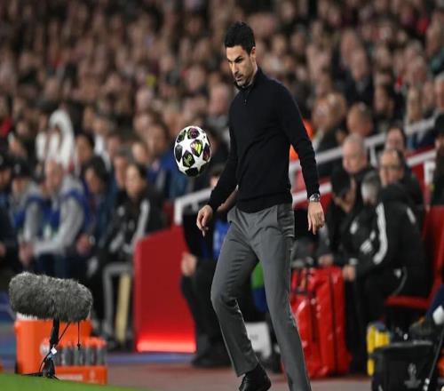 阿森纳老板为何宁留无冠教练