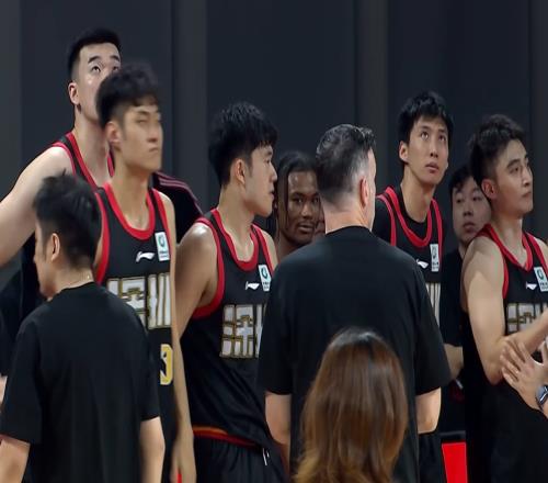 随着山东终结深圳15连胜广厦翻盘北控北京逆转青岛CBA排名大变