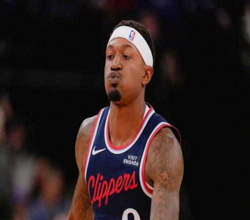 执行球员选项，继续留在快船！3届全明星后卫，下赛季最大补强