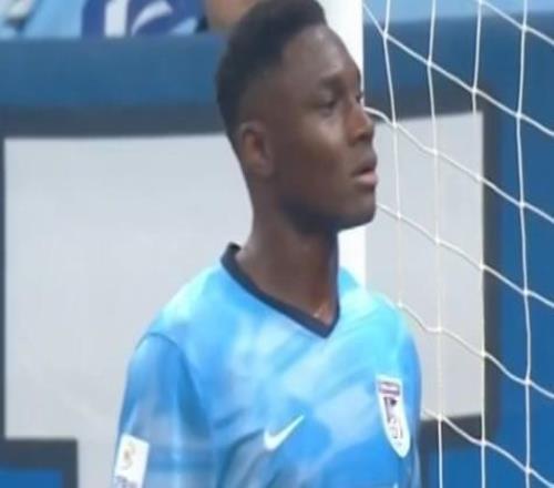 马莱莱已为中国俱乐部出战100场，期间打进48球，助攻12次