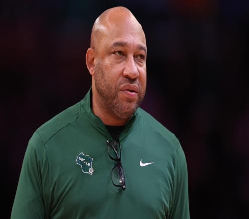 美记：雄鹿将和哈姆会面，商讨球队主教练空缺的问题