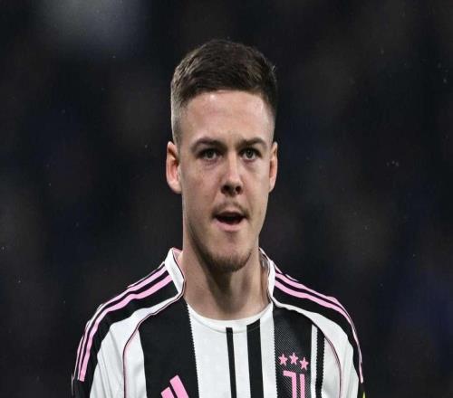 全市场：霍尔姆没有遭遇伤病，仅右腿肌肉负荷过度