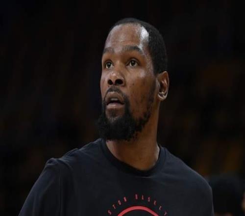 杜兰特为何突然受伤答案曝光，令人痛心，郭艾伦也曾深受其害