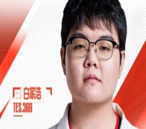 TES祝贺上单369出道8周年：初心更显纯粹滚烫