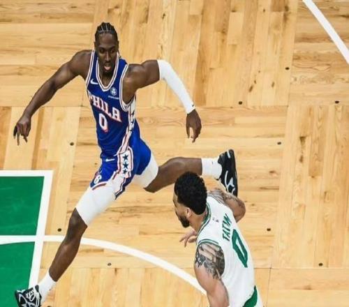 NBA季后赛首轮：凯尔特人12391狂胜76人