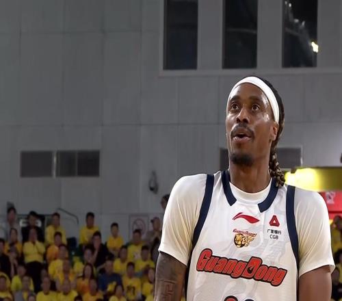 确认不打了！广东四大主力集体摆烂，杜锋被迫下课