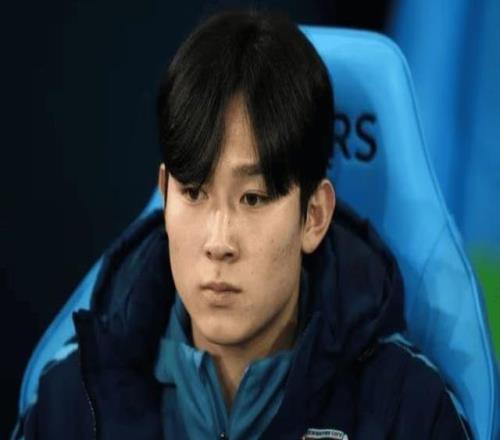 没有机会，韩国国脚梁民革连续13场比赛未能进入考文垂大名单