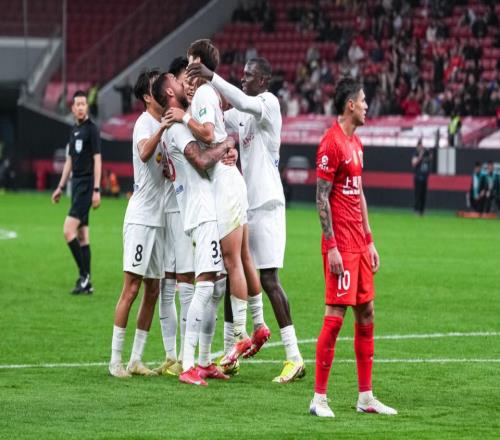 中超积分榜：川渝双雄领跑+云南掉队，泰山擒虎进前五+武汉转正