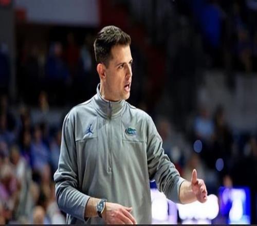 勇士选科尔接班人瞄准佛大主帅2025年率队夺冠的他能胜任吗