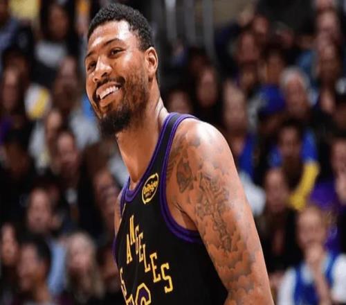 湖人G2引3将身价暴涨！斯玛特统治攻守，肯纳德+八村垒稳定输出！