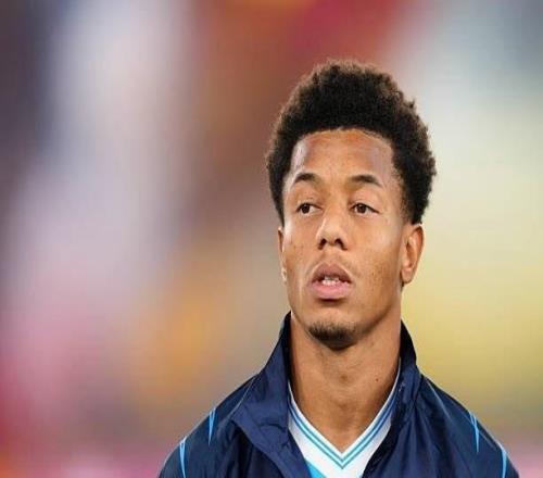 脚踝手术后85天，内雷斯重返那不勒斯训练中心