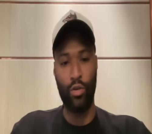 考辛斯：开拓者会被马刺轻松横扫，但对这支年轻球队是积极的