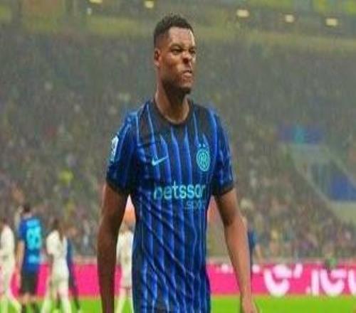 斯基拉：邓弗里斯父亲成球员唯一代表，其今夏解约金2500万欧