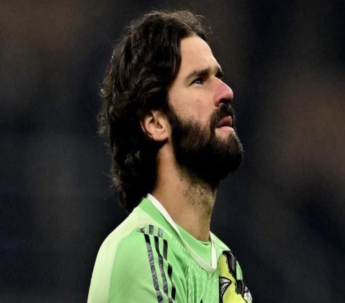 罗马诺：阿利松愿意加盟尤文但也尊重利物浦，希望先商讨未来