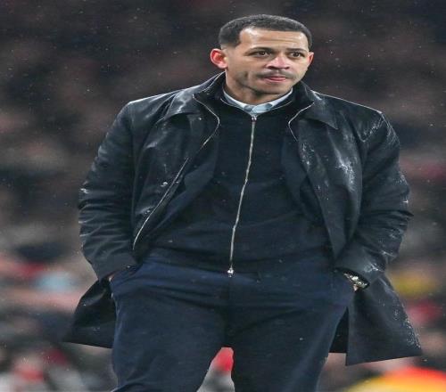 英超切尔西五连败主帅罗塞尼尔下课：合同六年半，只在任三个月