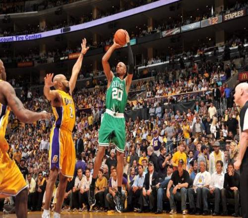 NBA老球星巅峰雷阿伦，到底有多强