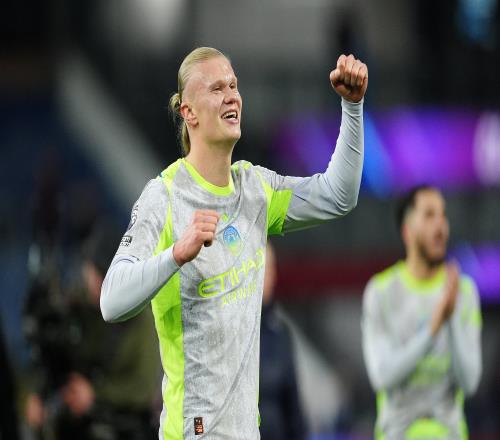 曼城10伯恩利：28脚射门换1球，争冠路上的危险信号