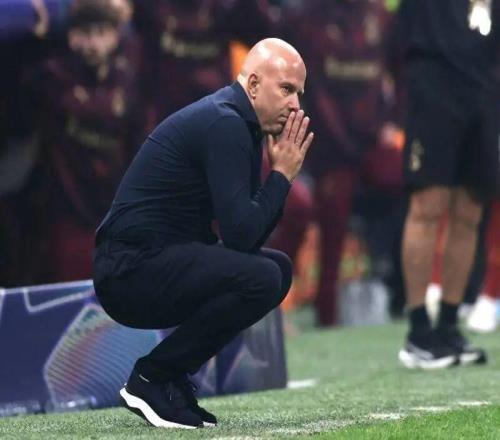 耻辱的绝杀！老将剩余价值被榨干，25岁中场悍将或遭清洗