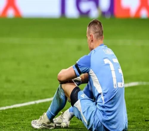 马卡：曾经的功臣卢宁现在未能拿出应有表现，球队十分想裤袜