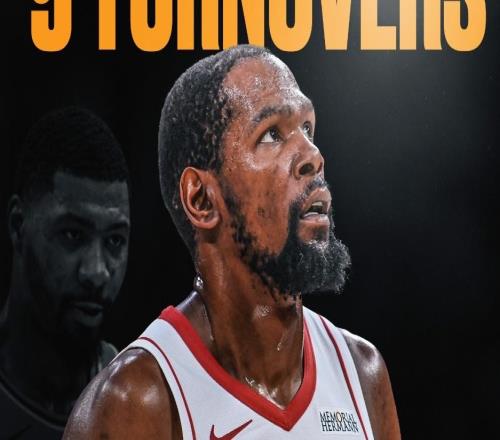 KD低头沮丧离场！美媒晒离开勇士后战绩扎心勇蜜：无库生涯黯淡