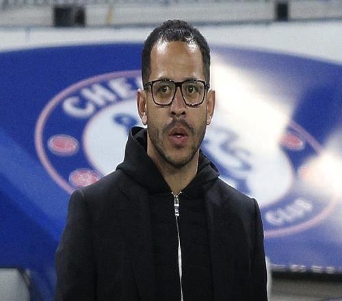 足坛一夜动态：切尔西官宣换帅！曼城反超阿森纳登顶C罗晋级决赛