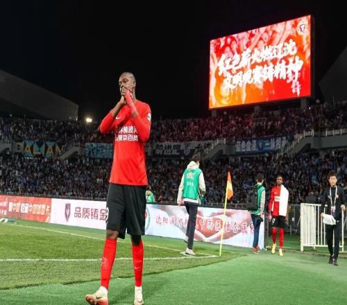 主导辽宁德比，英博率先攻破中超五连胜