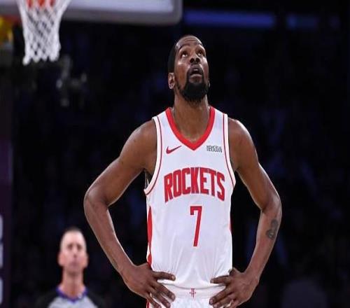 膝伤没好再添新伤，名记：杜兰特左脚扭伤，或缺席与湖人的G3