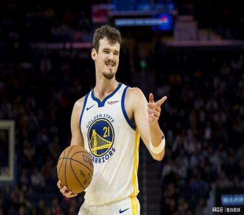 得益于勇士的阵容规划，76人将在自由市场迎来一笔绝佳捡漏签约