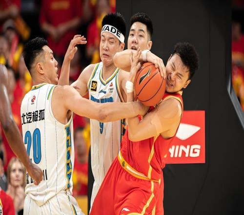 乱套！CBA季后赛临时改赛制球迷怒喷：去年这样，广厦早就完了