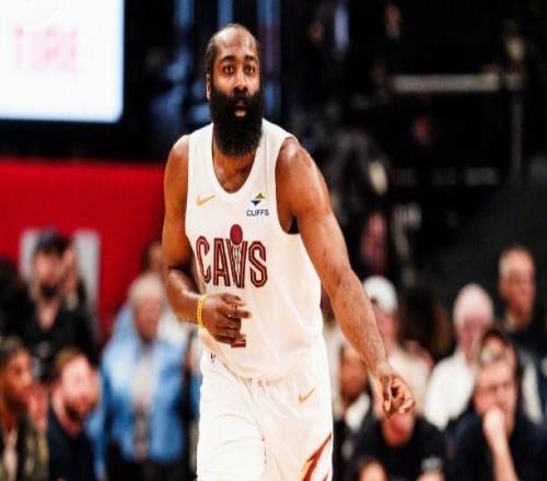 里程碑之战拖后腿，哈登18+4+4+8失误，骑士双枪哑火客场不敌猛龙