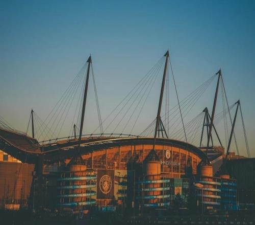 曼城新赛季票价：季票连续第三年维持原价，成人票最低25镑