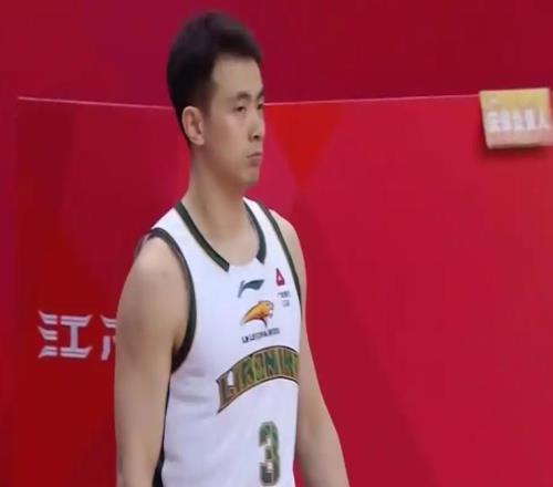 CBA最终排名！沪浙深京锁前4，辽宁广东首轮遭硬仗，山西也不好打