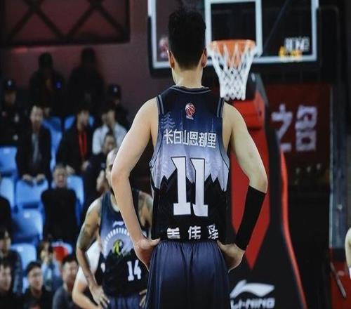 CBA“北京市长”到常规赛55分惨败收官！姜伟泽社媒发文耐人寻味