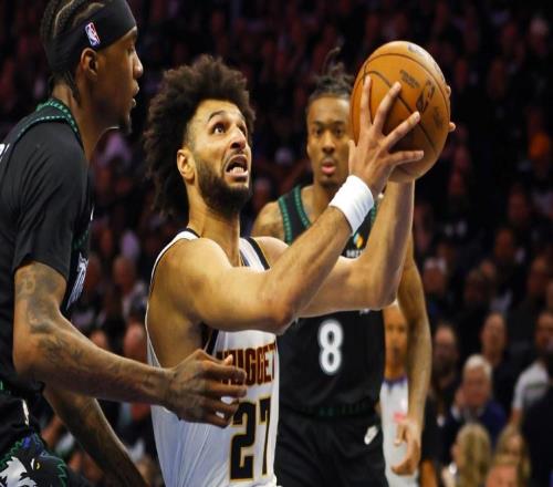 掘金队第3场失利后，穆雷对约基奇史无前例的低迷表现感到恐慌