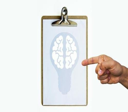 德泽尔比：缺兵少将，热刺仍要赢狼队