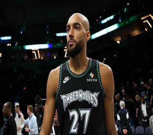 完全锁死了约老师！森林狼内线大闸证明了自己4次DPOY的实力