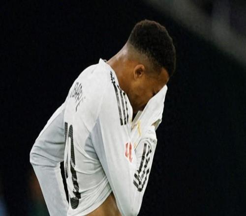 皇马面临“奇耻大辱”：国家德比恐需列队欢迎巴萨夺冠