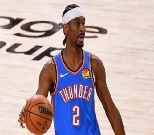 亚历山大：一直在关注湖火系列赛观察两队了解优缺点