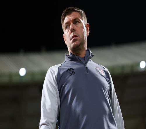 独立报：布里斯托尔城有意邀请杰拉德执教，希望其接替霍奇森