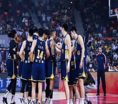 广东惨败创耻辱历史，杜锋弃将徐昕表现亮眼，爱将胡明轩一塌糊涂