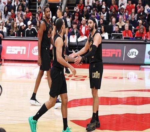 G1和G3中手感不错，G2和G4中骑士侧翼大将的表现却是一塌糊涂