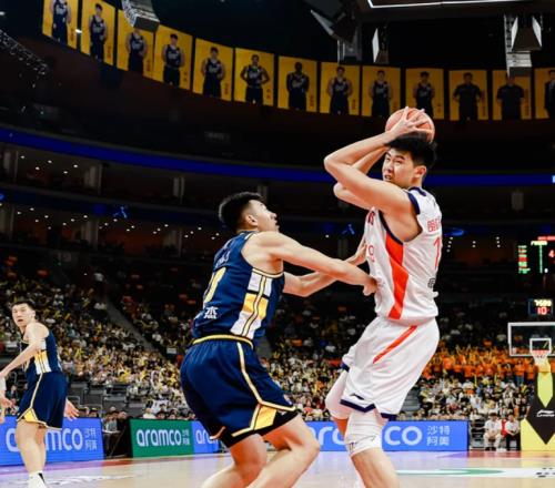 怒砍13+11+3+3！一人打爆广东3大内线，徐昕兑现球迷“三字承诺”