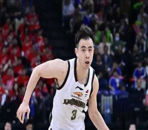 辽宁G1首节压制山东！赵继伟莫兰德主导内外，克里斯+替补死顶！