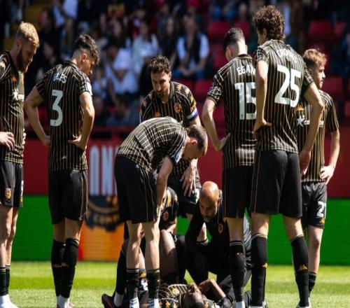 赫尔城球员马塔佐时隔424天从ACL恢复，复出10分钟又撕裂了