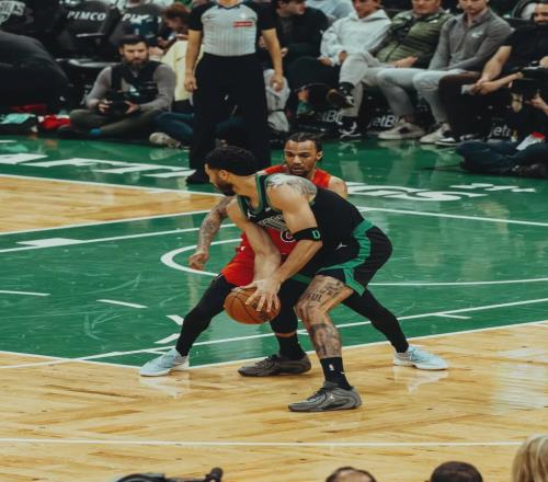 30+7+11！3比1拿到赛点！跟腱撕裂满血归来