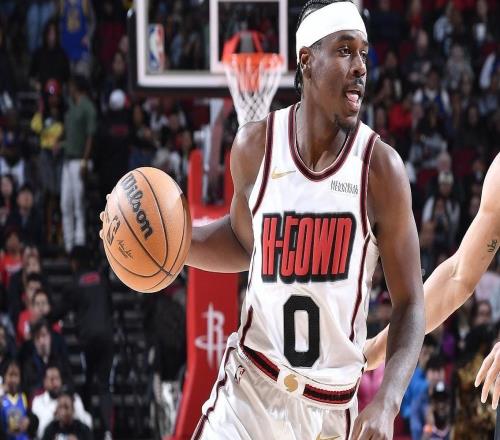 雪藏第2中锋，火箭改打新战术！高塔配射手+前锋群，专攻湖人软肋