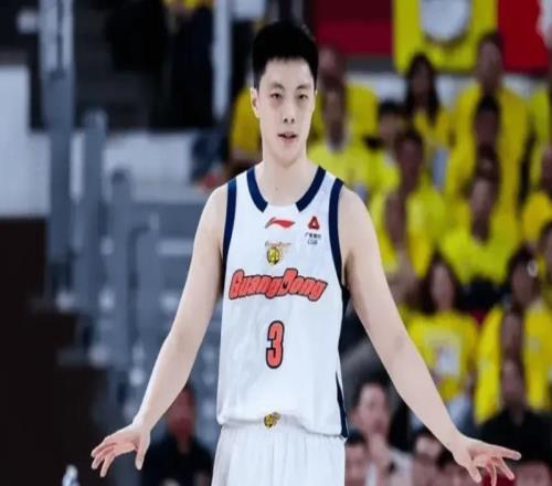 广州G1虐广东！全民皆兵，徐昕统治内线，徐杰防守漏洞，7人打铁