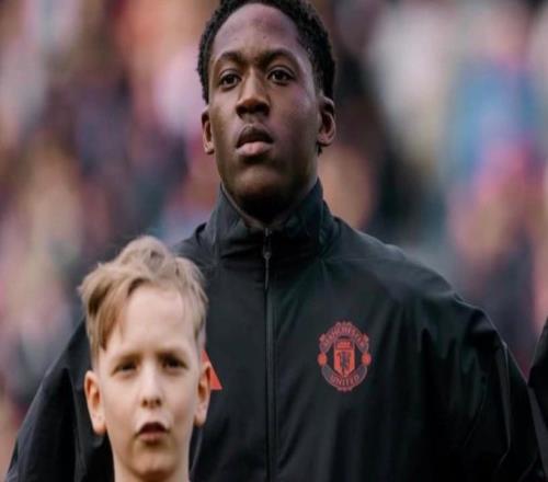 罗马诺：梅努已敲定曼联新合同的全部个人条款，即将正式签约