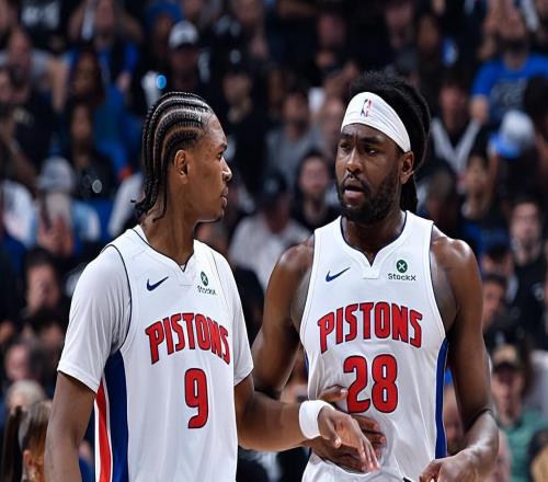 单场8次盖帽！要不是有替补中锋的强势表现，活塞早就被打爆了